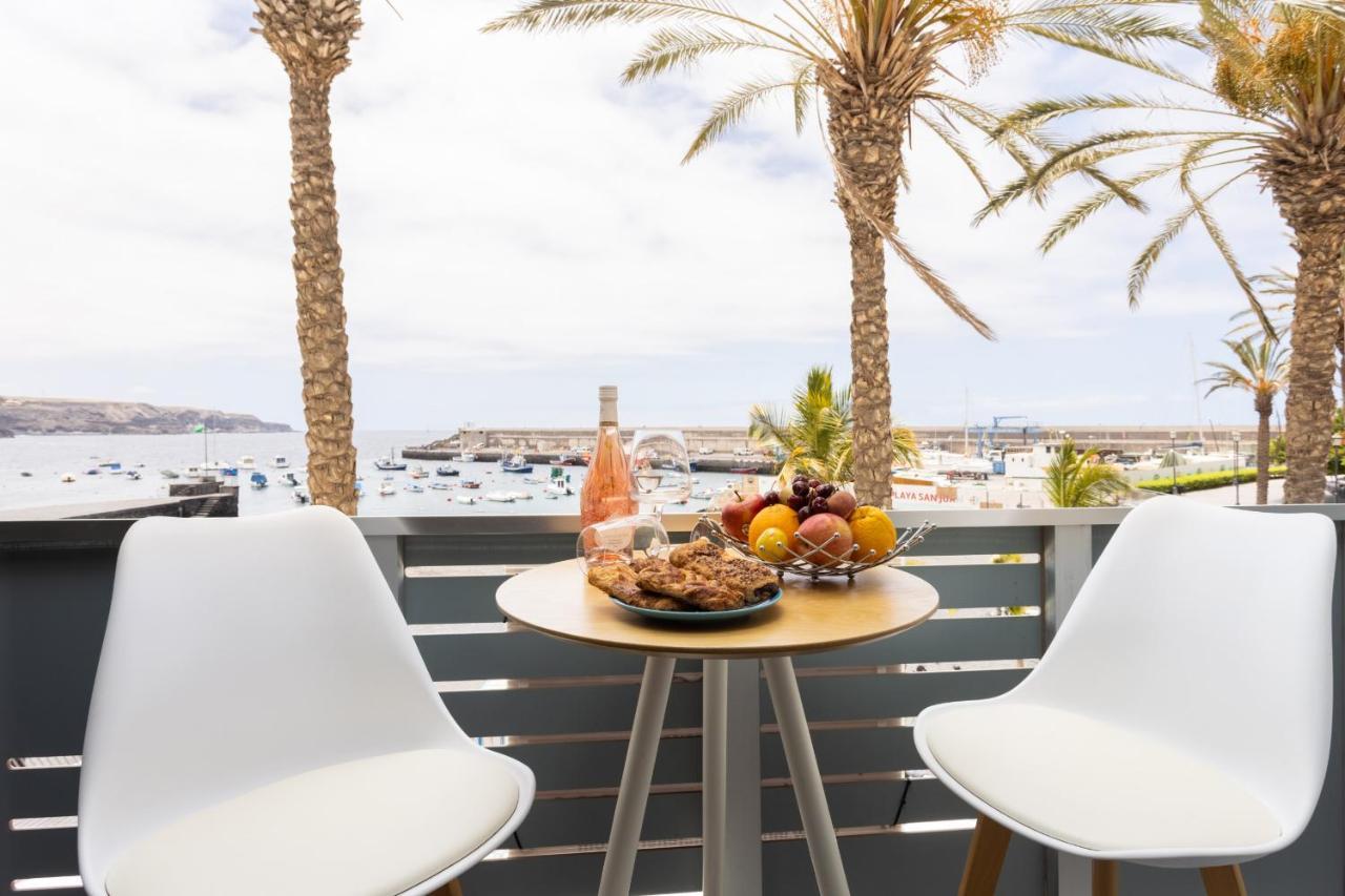 Touching The Sea Free Wifi Apartment Playa de San Juan  Exterior photo